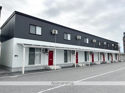 滋賀県長浜市加納町[3K/69.56m2]の外観2