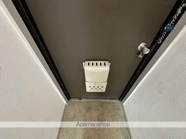 コレクション関目弐番館の内装写真