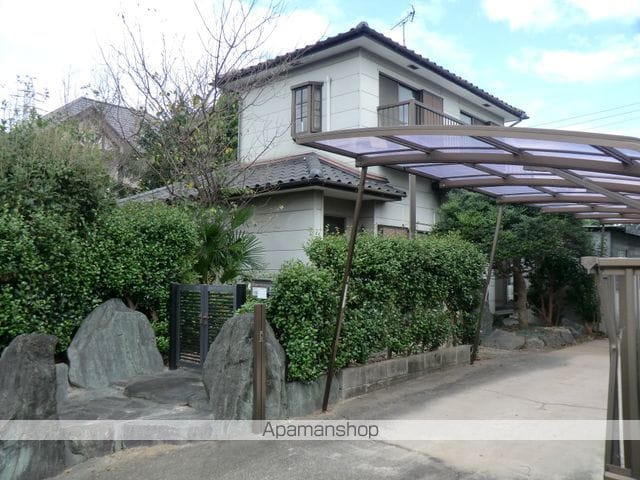 宮内町4丁目借家の外観写真