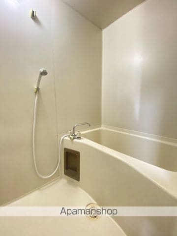 apartment 埼玉県八潮市緑町２丁目27-10
地図を見る