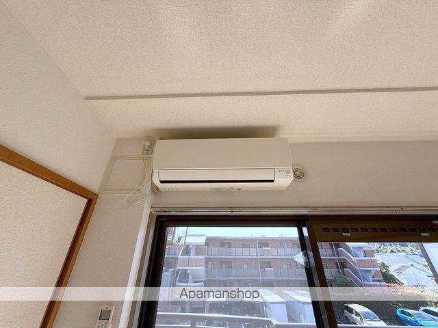 シャンペリー宮崎台の内装写真