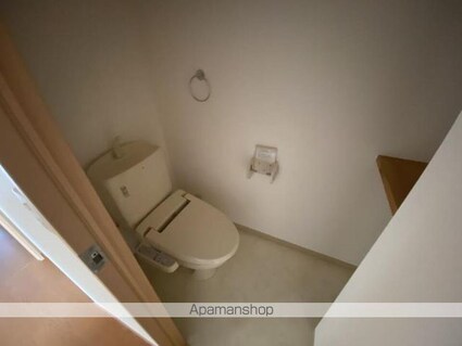 マリベール南江戸[2LDK/54.45m2]のトイレ