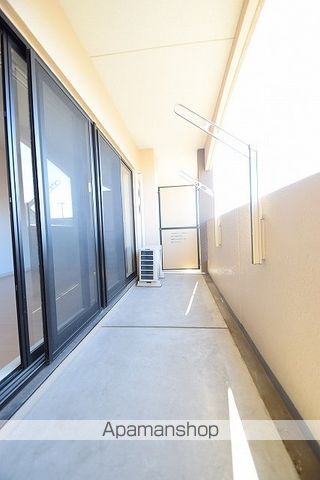 武蔵野線 吉川美南駅 徒歩10分 4階建 築13年の内装写真