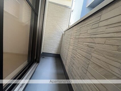 ＧＲＡＮＤＴＩＣ　ＢＩＧ　ＢＩＲＤ　ＩＩ（ＧＲ草津南）[1LDK/30.85m2]のバルコニー