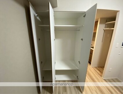 ＯＮＥ　ＲＯＯＦ　ＲＥＳＩＤＥＮＣＥ　ＴＡＭＡＣＨＩ[1DK/25.76m2]の収納1