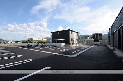 サニーガーデンＲ　Ａ[1LDK/36.25m2]の駐車場