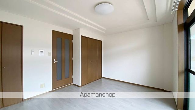 マンションアーク弐番館の内装写真