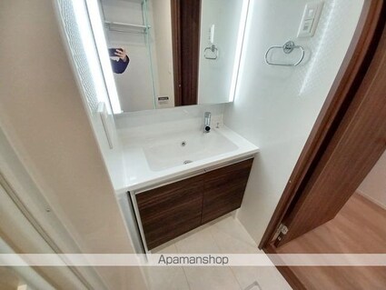 Ｇｒａｃｅ　Ｙａｍａ（グレイス　ヤマ）[1LDK/42.93m2]の洗面所