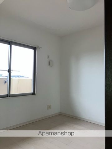 ロイヤルステージ庄内の内装写真