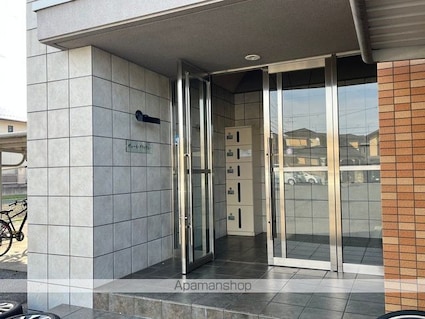 ヴェーネ・グラッツェ[1LDK/44.22m2]のエントランス