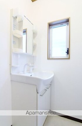 樽味野本戸建Ｃ棟[4DK/82.8m2]の洗面所