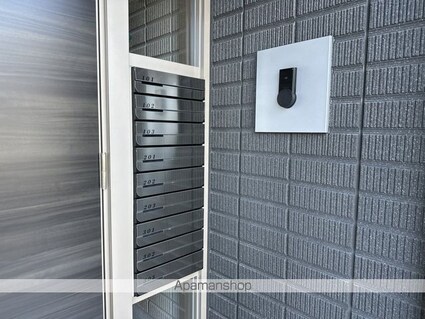 ベレオ　チェラーグⅡ[2LDK/55.46m2]のエントランス