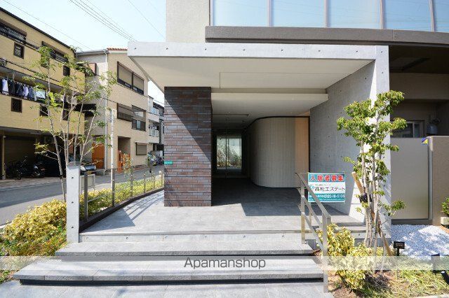 MAISONDEBONHEURの玄関写真
