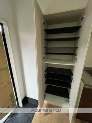 東京都日野市新町２丁目[1K/22.59m2]の玄関