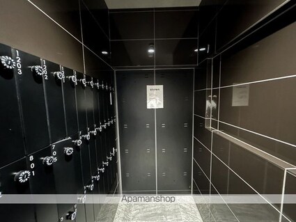 ＣＲＥＳＴ　ＣＥＮＴＲＡＬ　ＢＬＤＧ．[1LDK/35.16m2]の共用部2