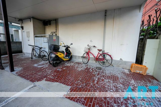 コーポ小坂の玄関写真