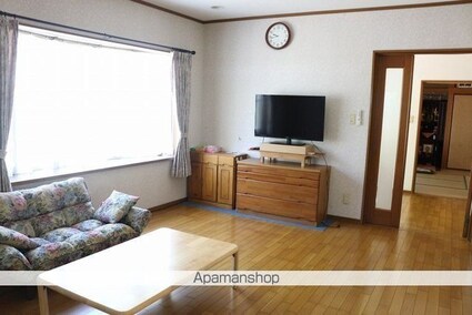 向島町６ＬＤＫ貸家[6LDK/177.21m2]の内装5