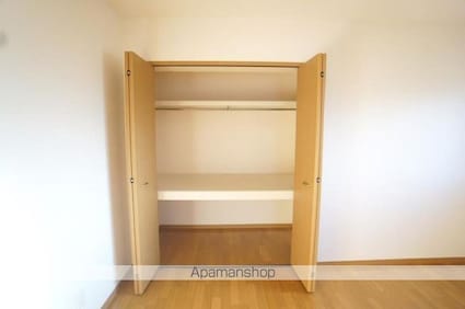 シャティーヌ道後[3LDK/73.1m2]の収納