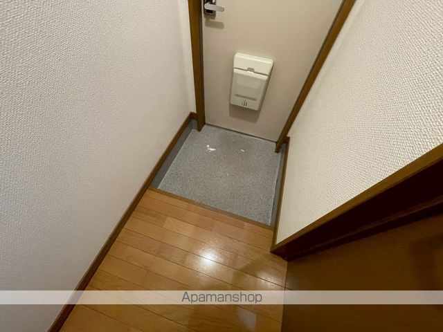 帯広市 2階建 築26年の内装写真