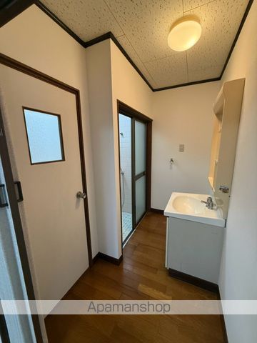 シャープ鷹尾の内装写真