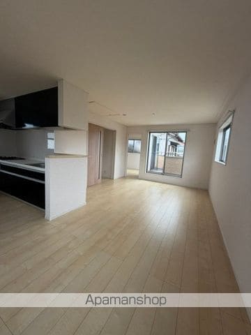 神明町5丁目戸建の内装写真