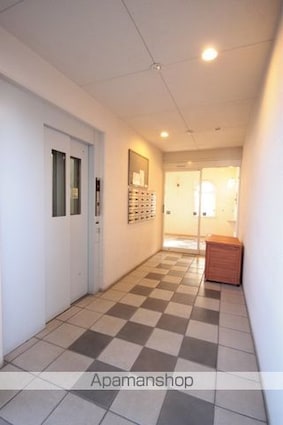 ルネスロマネガーデン[1R/32.2m2]のロビー