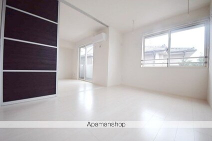 グランフォルト高砂[2LDK/61.38m2]のリビング・居間