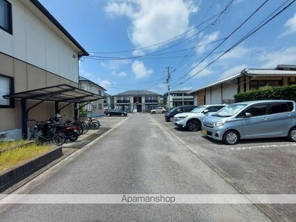 キャステルＫ　Ａ棟[3DK/54.85m2]の駐車場