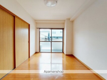 メゾン川吾[2K/36.45m2]のリビング・居間