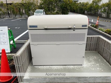 クレール[2LDK/55.71m2]の共用部1