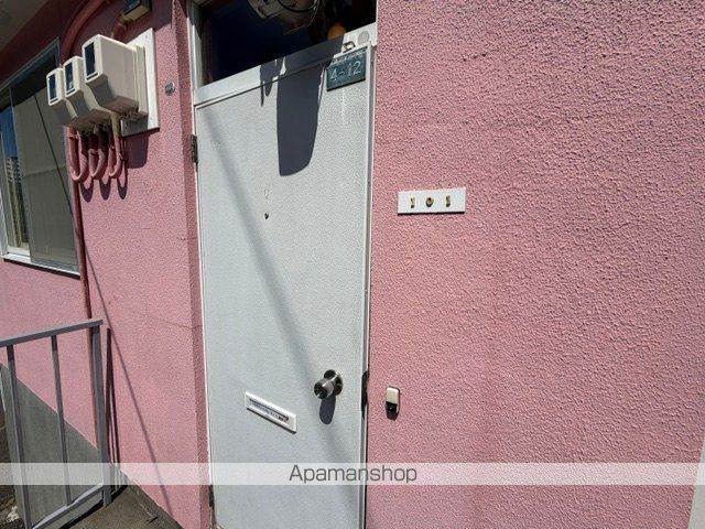 アートヒルズ西岡の玄関写真