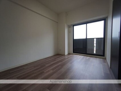 愛知県名古屋市北区志賀町４丁目[2LDK/71.2m2]の内装3