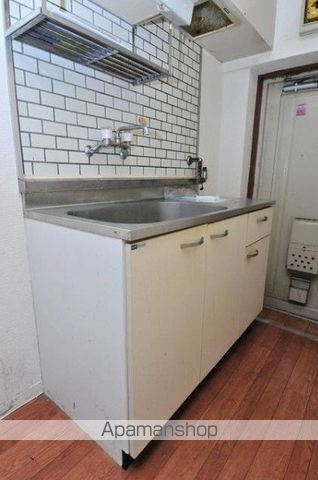 メゾン・ド・ポルシュ[1R/15.37m2]のキッチン