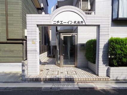 東京都武蔵野市西久保２丁目[1K/16.14m2]のエントランス