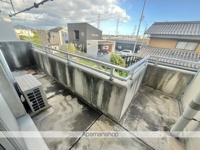 メゾンYKの内装写真