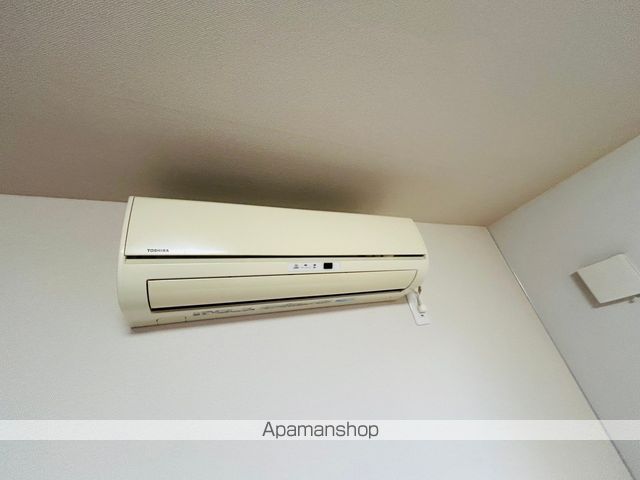 RICO KUATの内装写真