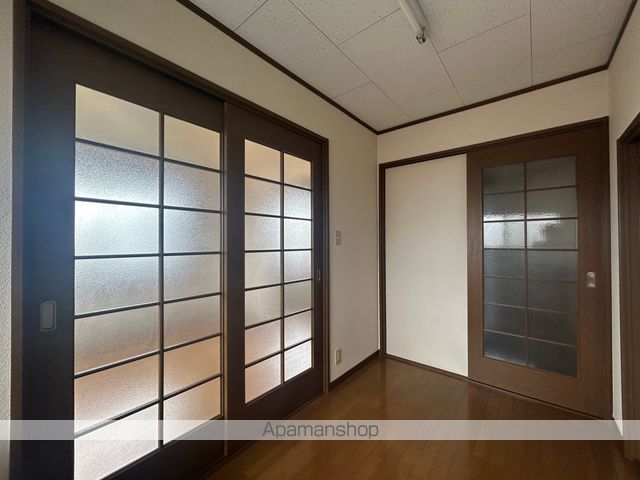 アーバンティ綾IIの内装写真