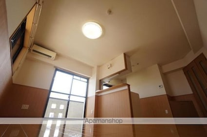 日興ビル中央[2LDK/59.76m2]のリビング・居間