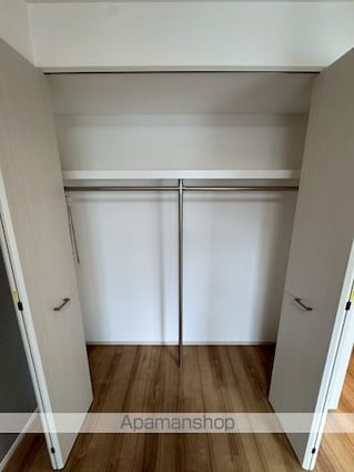 アイルグランデ赤羽[1LDK/34.17m2]の収納