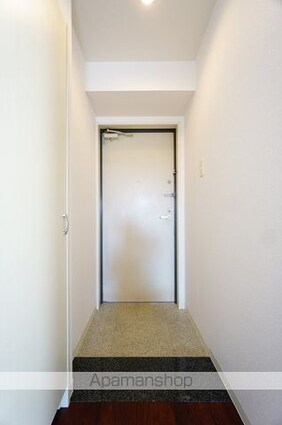 ＡＨビル[1LDK/44.94m2]の玄関