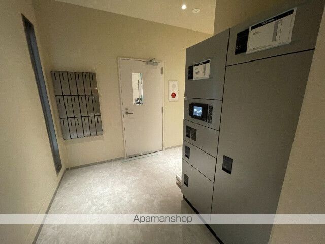 リックアート東陽の玄関写真
