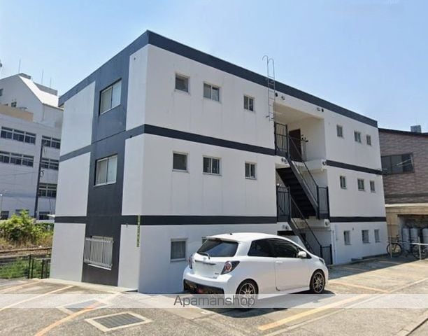 ファミリオ中田