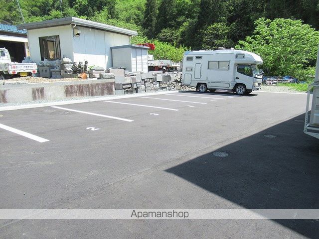 ブリッジフィールドのその他写真