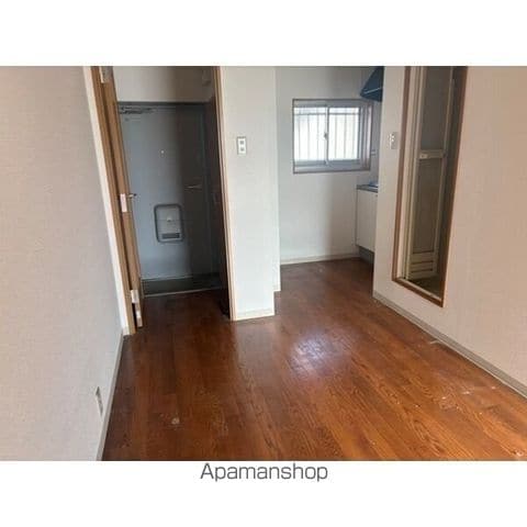 諏訪マンションの内装写真