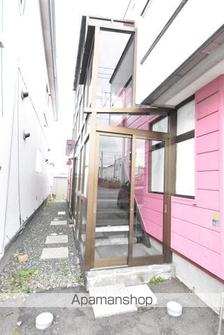 篠路1−4 戸建て2Fの玄関写真