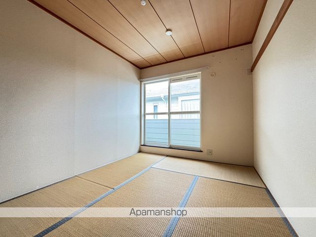 ホワイトコートアネックスの内装写真