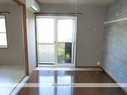 エルミタージュＡ[2DK/38.9m2]のリビング・居間