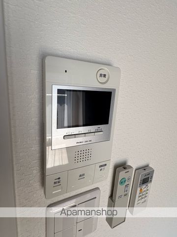 エヌエムスワサントキャトルズの内装写真