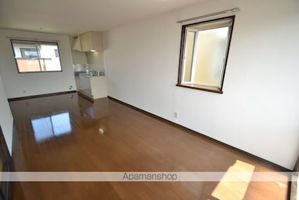 メイプルコートＢ[1LDK/42.25m2]のリビング・居間