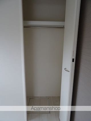 ハーモニーテラス福住町Ⅳ[1LDK/30.07m2]の収納